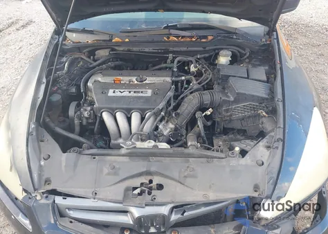 2003 Honda Accord 2.4 Lx z USA, uszkodzony, nr VIN 3HGCM56383G710989